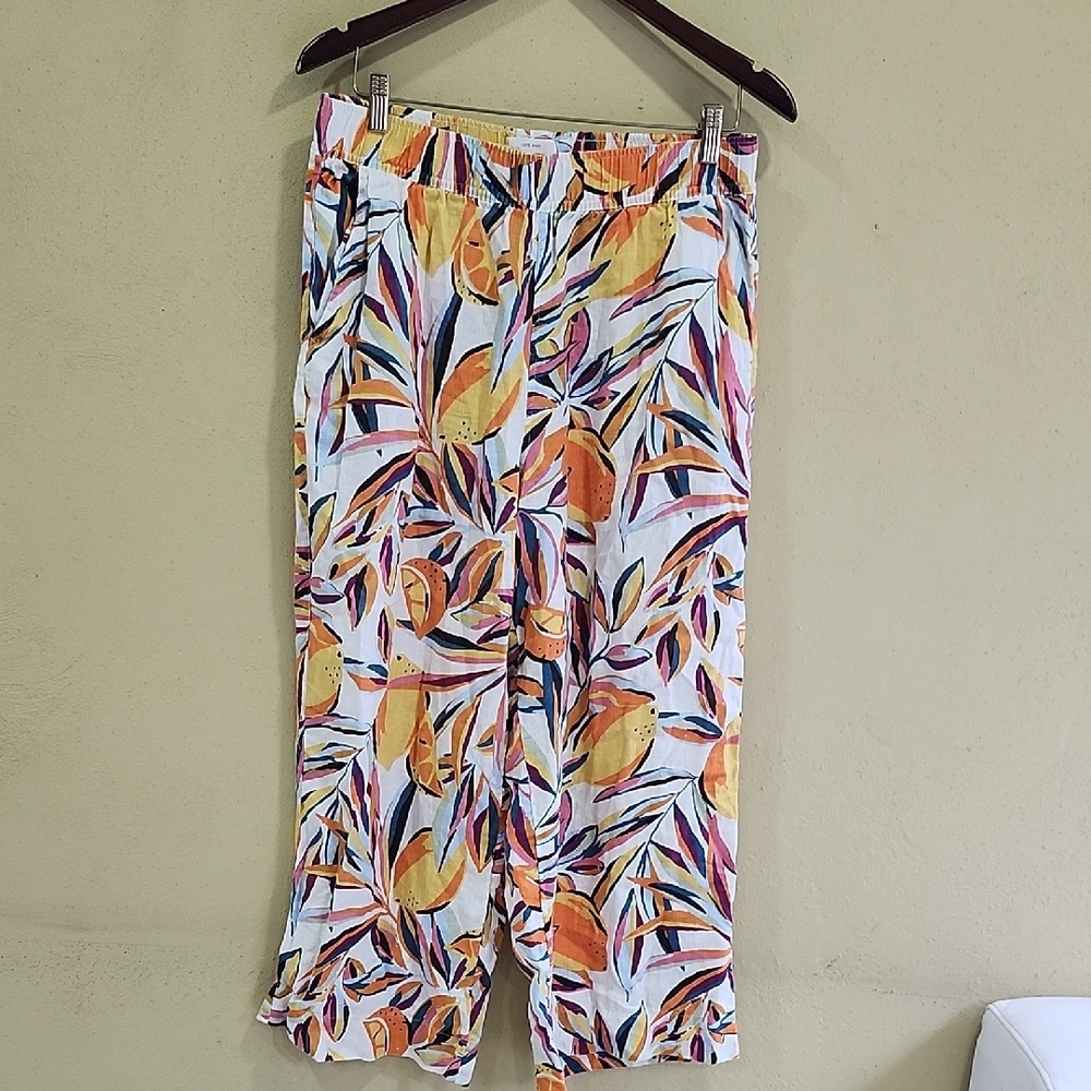 C&C California 100% Linen Tropical White Wide-Leg Citrus & Leaf Print Pants